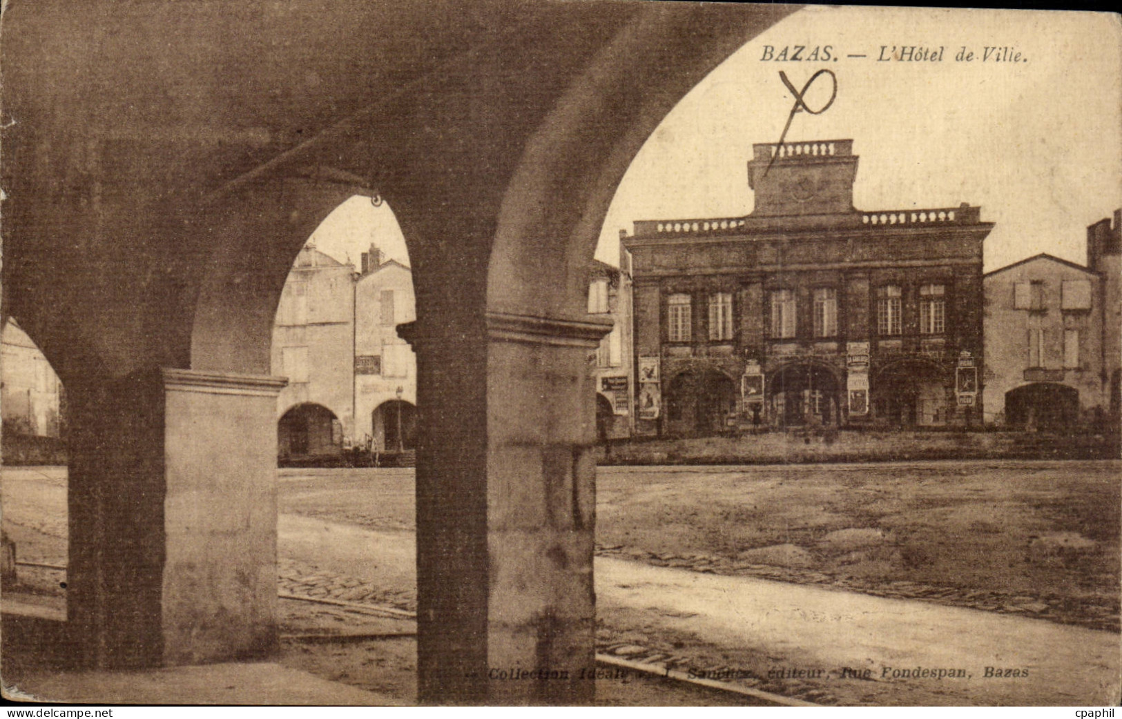 Bazas - L Hotel de Ville - CPA