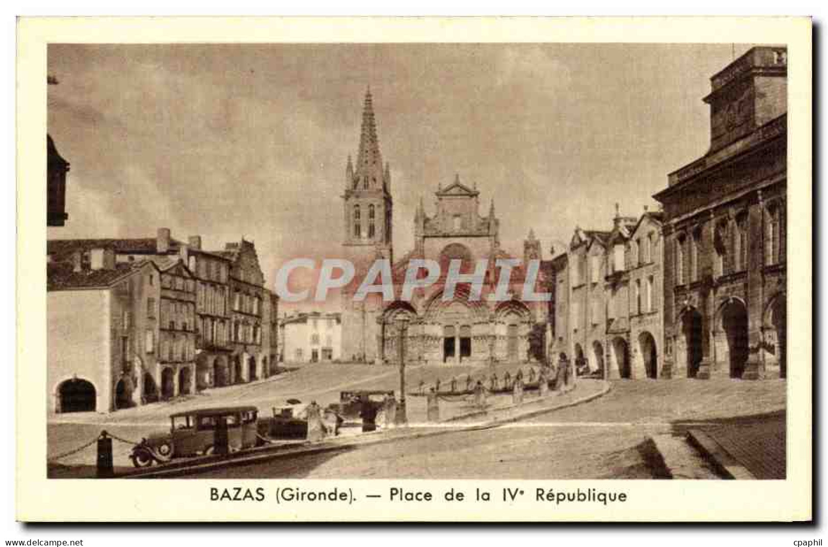 Bazas - Place de la Republique - CPA