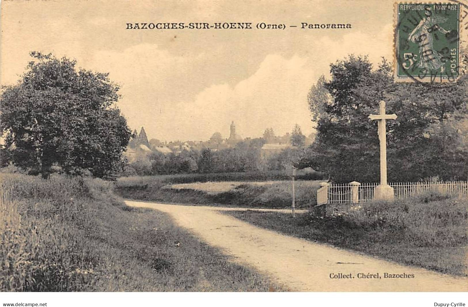 BAZOCHES SUR HOENE - Panorama - très bon état