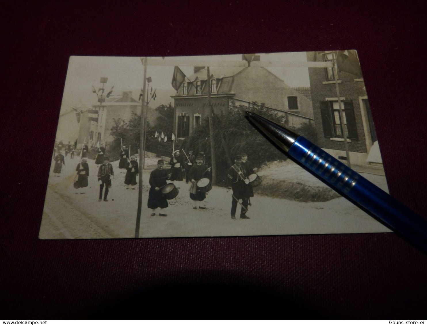 BC14-52 Carte photo marcheurs marche folklorique Entre Sambre et Meuse Aiseau Presles
