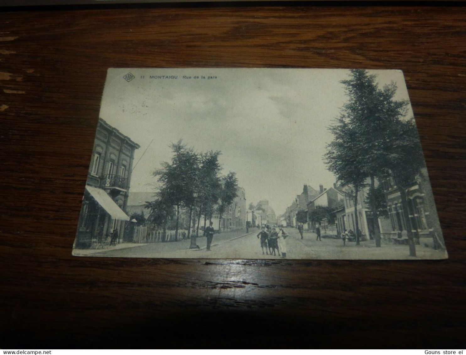 BC16-43  Cpa Montaigu Rue de la gare  Scherpenheuvel Zichem
