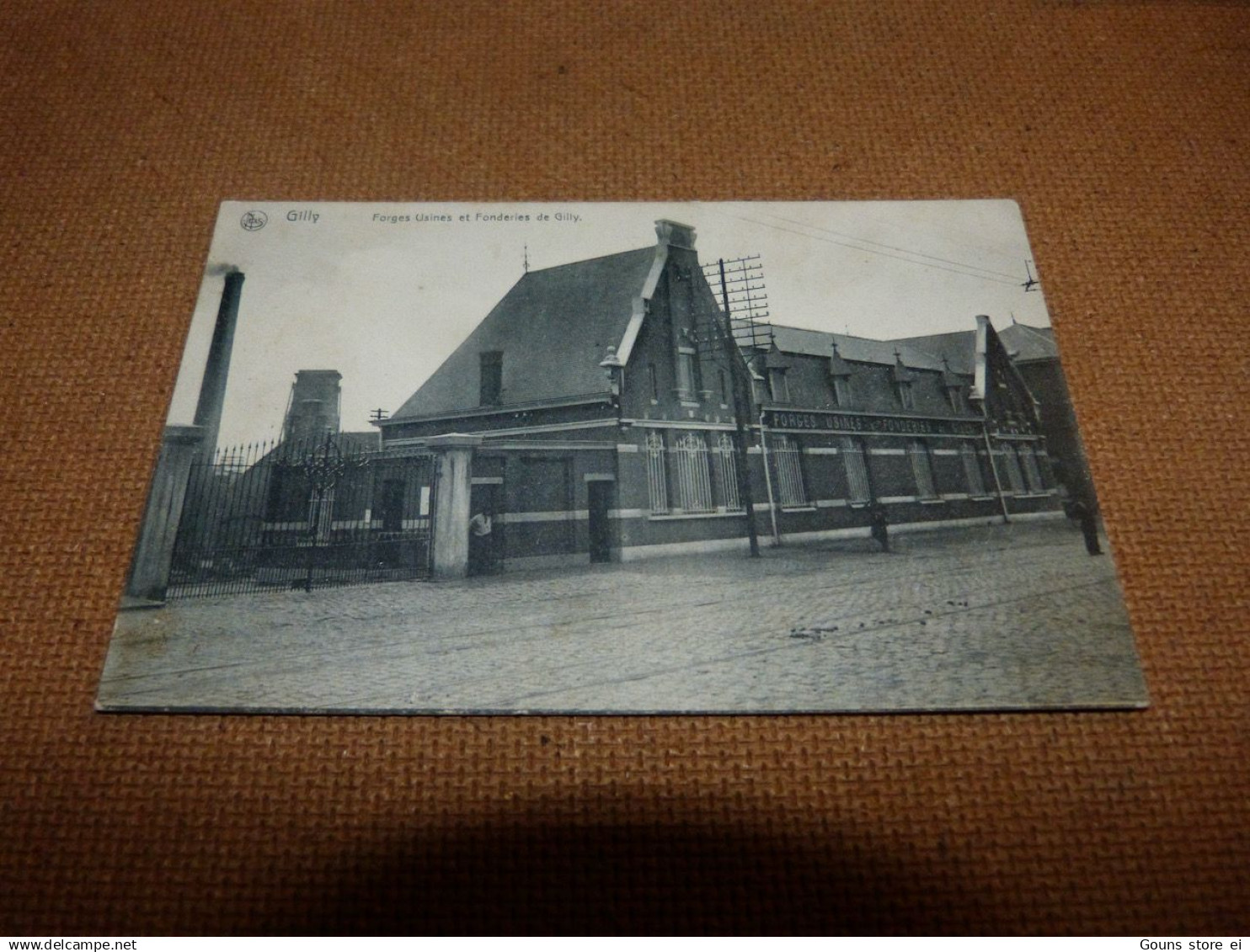 BC31-10 Cpa Gilly Forges usines et fonderies de Gilly