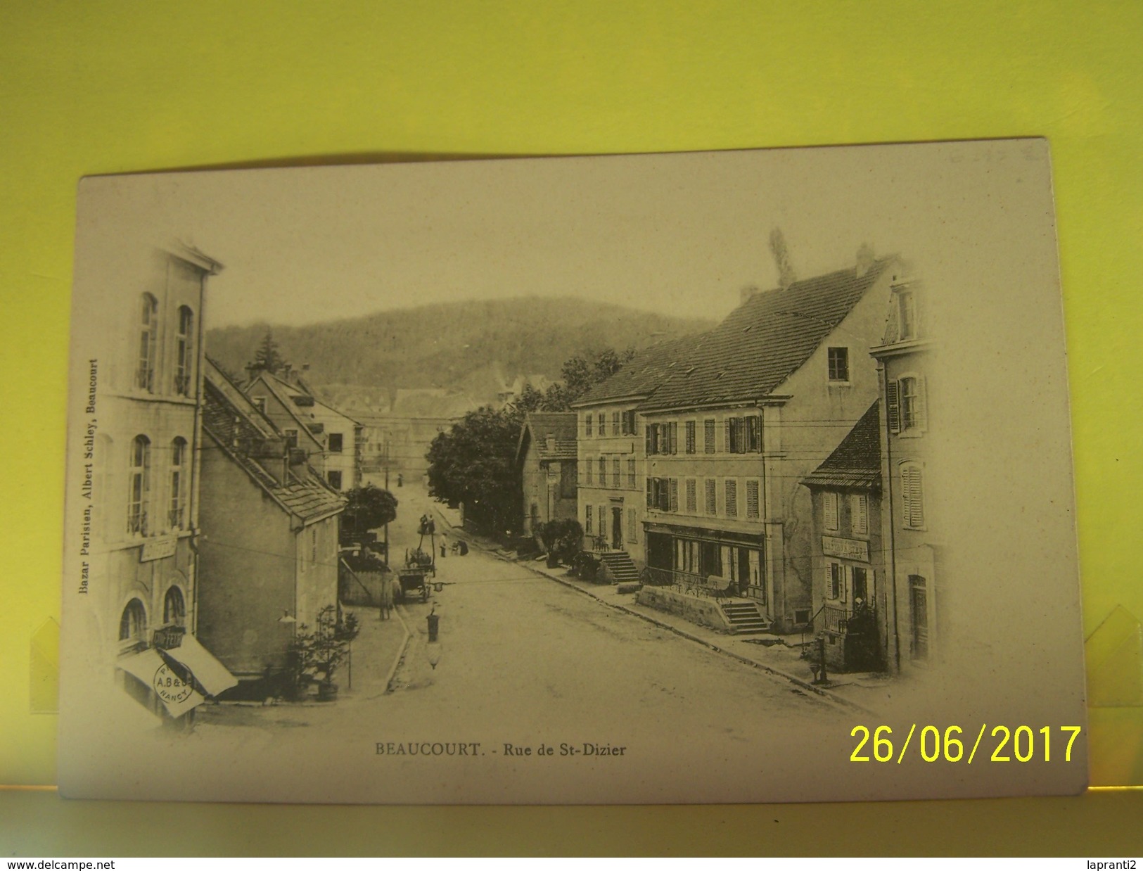 BEAUCOURT (TERRITOIRE DE BELFORT) LES COMMERCES. LES MAGASINS. RUE DE SAINT-DIZIER