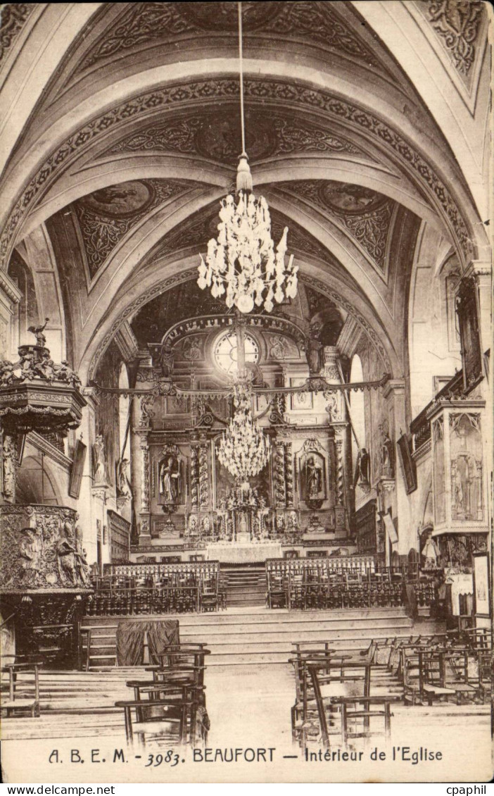 Beaufort - Interieur de l'Eglise - CPA
