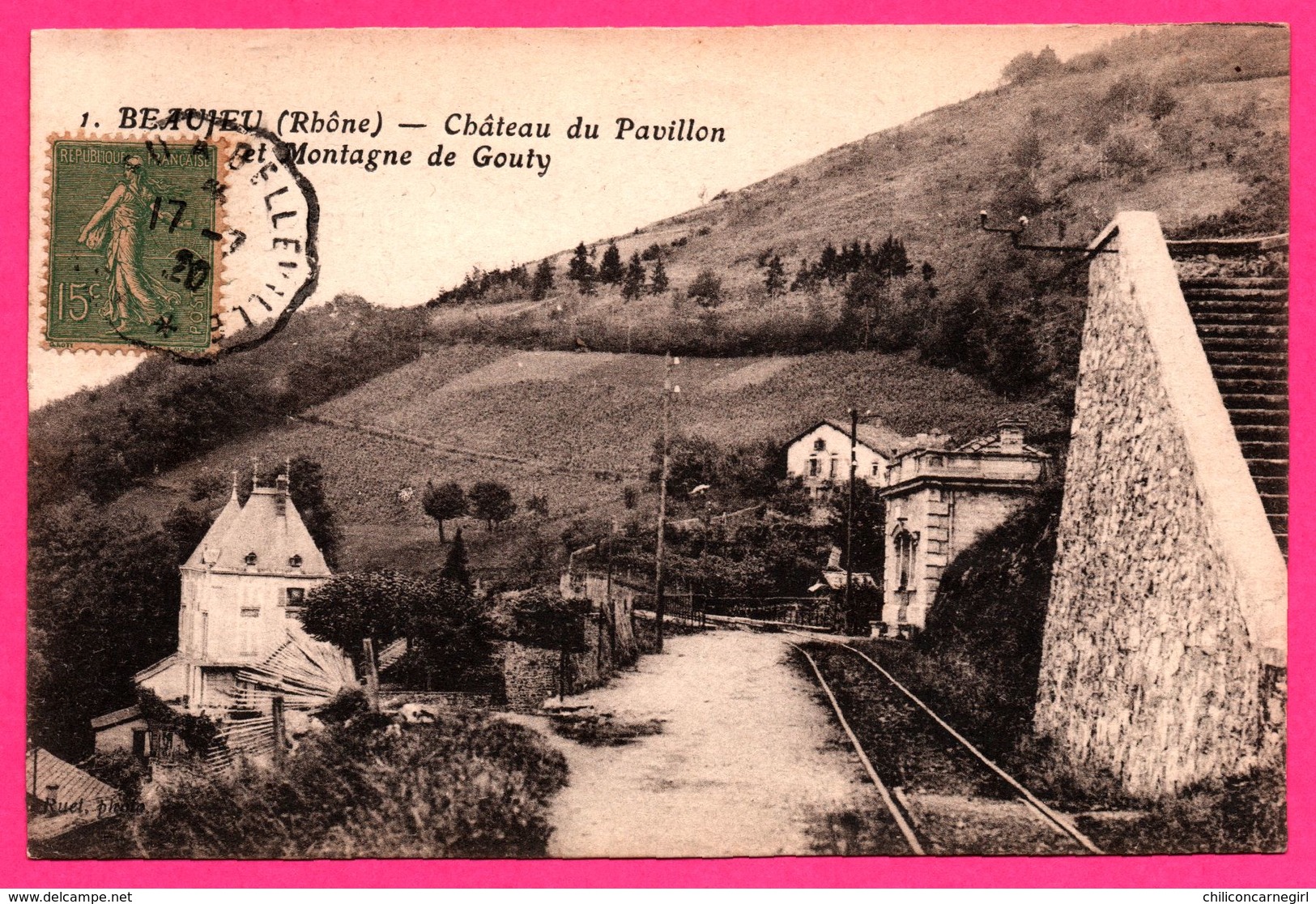 Beaujeu - Château du Pavillon et montagne de Gouty - Rails - 1920