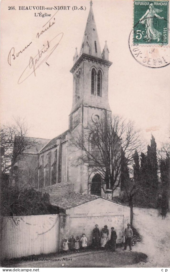 beauvoir sur Niort - L'Eglise    -  CPA°J