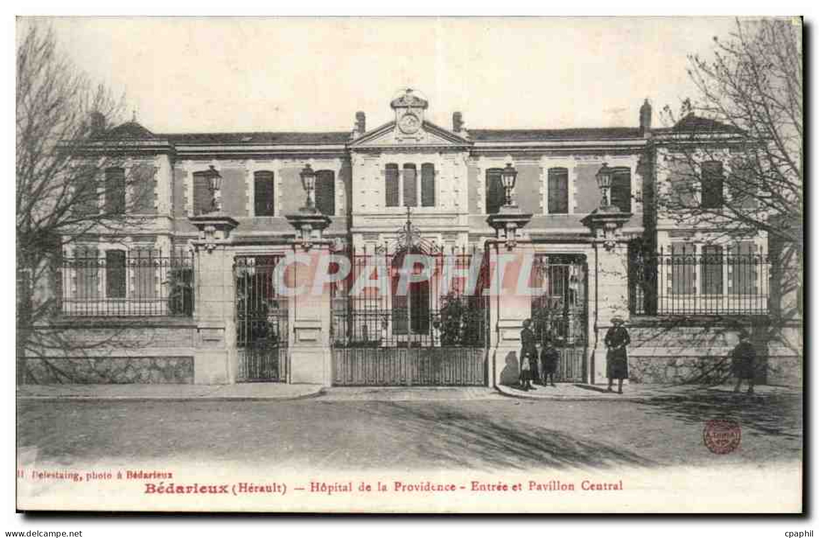 Bedarieux - Hopital de la Providence - Entree et Pavillon Central - CPA