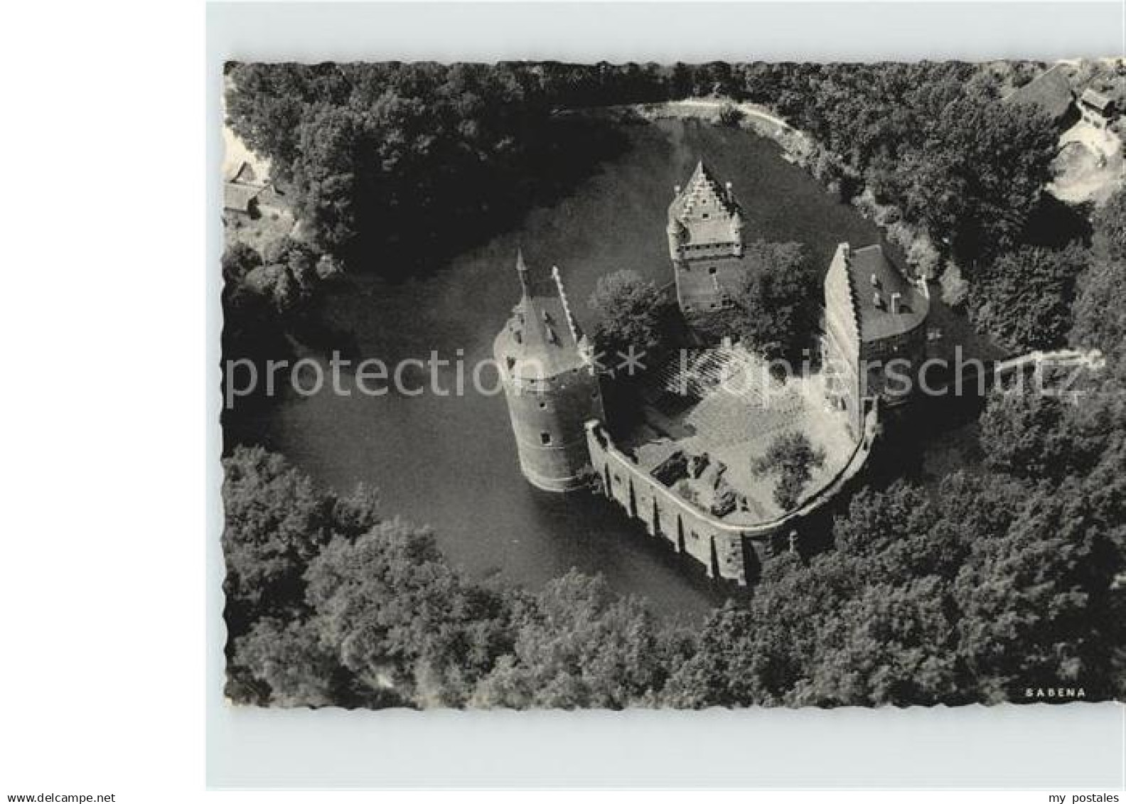Beersel Fliegeraufnahme Kasteel