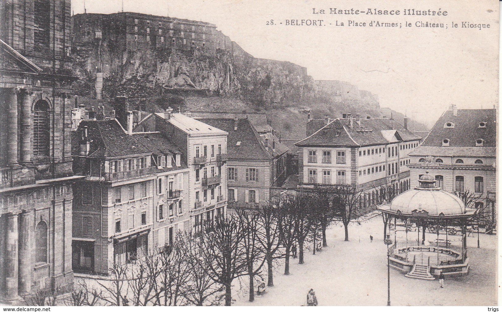 Belfort - la Place d'Armes, le Château, le Kiosque