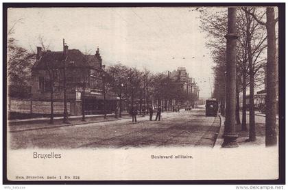 Bruxelles - Boulevard Militaire - tram  //