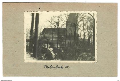 Molenbeek-Wersbeek  Bekkevoort   FOTO van de Molenbeek en de Sint-Laurentiuskerk