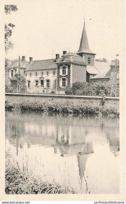 [-10%] BELGIQUE - Berloz - Le Château et lEglise  - Carte Postale Ancienne