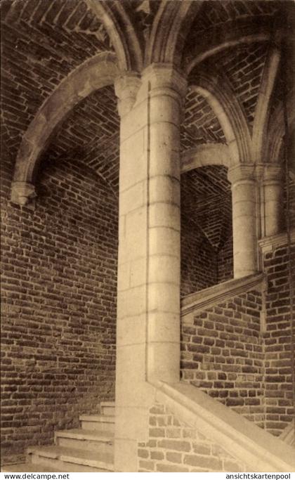 CPA Lennik Brabant flamand, Château de Gaasbeek, Le sommet de l'escalier tournant