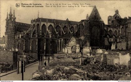 CPA Louvain Louvain Brabant Flamand, Rue de Diest vers l'Eglise Saint-Pierre, Ruines