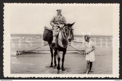 Postcard / ROYALTY / Belgium / België / Prinses Josephine Charlotte / Princesse Joséphine Charlotte / De Panne / 1938