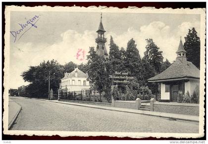 PK  Dentergem - huis notaris De Visscher en kapel