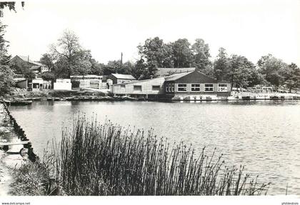 BELGIQUE  FOSSES la VILLE  un coin du lac
