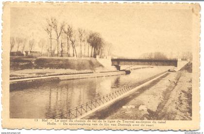 Halle - De spoorwegbrug van de lijn van Doornik over de vaart