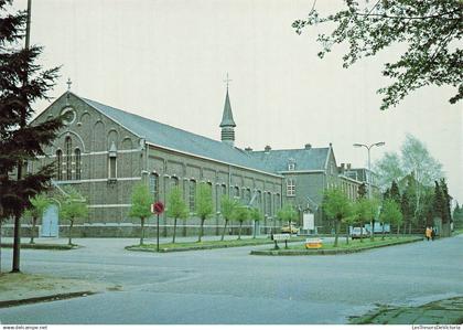 BELGIQUE - Heusden Zolder - St Valentinuskerk Berkenbos - Eglise - Tour - Flèche - Porte - Place - Carte postale