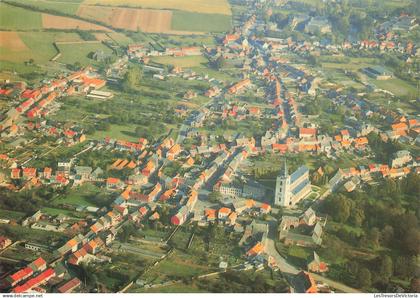 BELGIQUE - Hoegaarden - ville - église - religion - voiture - transport - Uitg Meerdaal Fil - Carte Postale