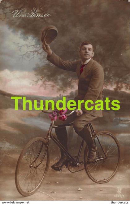 CPA UNE PENSEE DE JEMEPPE SUR SAMBRE HOMME VELO ( PLI )