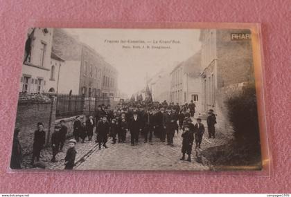 CPA - FRASNES LEZ GOSSELIES ( LES BONS VILLERS ) - LA GRAND RUE ( TOP ANIMATION AVEC FANFARE )
