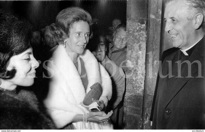 Postcard / ROYALTY / Belgique / België / koningin Fabiola / reine Fabiola / Mechelen / Princess Shams Pahlavi / 1970