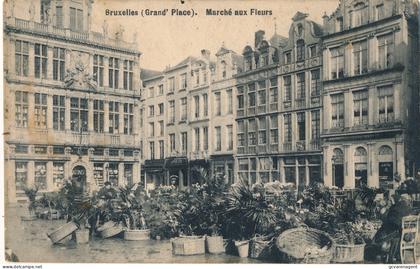 Bruxelles    Grand'Place   Marche aux fleurs      2 scans
