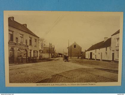 Montigny-le-Tilleul Place du Grand Chemin