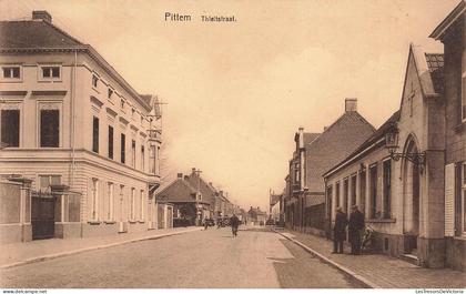 [-20%] BELGIQUE - Pittem - Thieltstraat - Rue - Vélo - Voiture - Ed H. Lanoo - Obl Pittem - Animé - Carte postale ancien