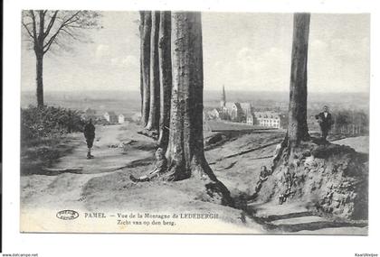 Pamel - Zicht van op den berg.