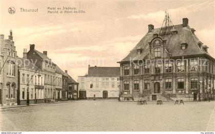 Thourout Torhout Markt en Stadhuis