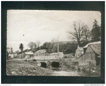 CPSM - Belgique - SURE - La Sure et le Pont ( Maison Cornette alimentation Nives Ed. G.T. National Pen )