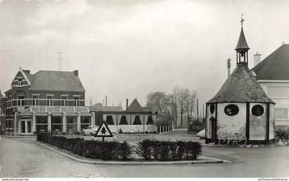 [-5%] BELGIQUE - Zonhoven - De Klok - Echte foto - J. Prevot  - Carte postale