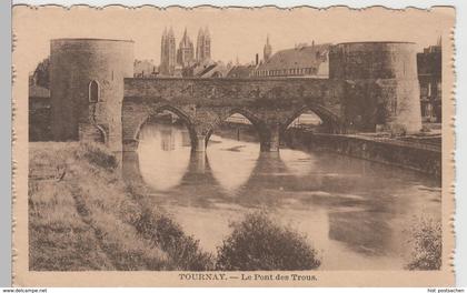 (82288) AK Tournai, Doornik, Pont des Trous, Kathedrale  1940