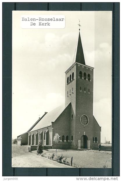BAELEN: De Kerk, niet gelopen postkaart (Uitg Moons) (GA18824)