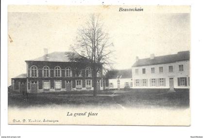 Beauvechain - La grand'place.