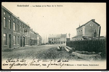 CPA - Carte Postale - Belgique - Nederbrakel - La Station et la Place de la Station (CP23656OK)