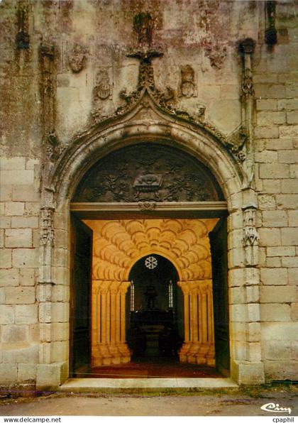 CPM Celles sur Belle (Deux Sevres) Eglise Abbatiale Notre Dame de Celles (Deux Sevres) Portail d'Entree
