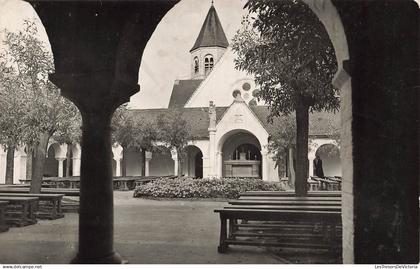 [-5%] BELGIQUE - Knokke Zoute - Léglise des moines - Carte postale ancienne