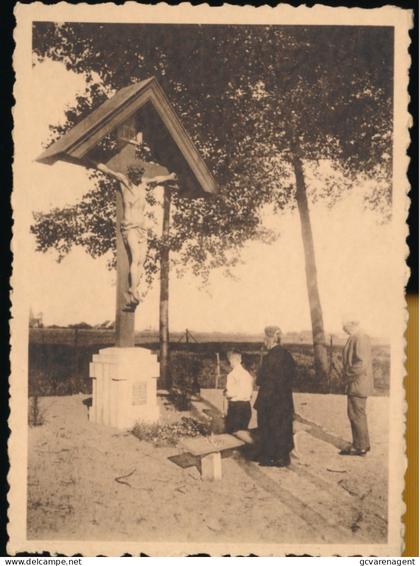 KALVARIEBERG  VAN WANNEGEM LEDE     DE VRIENDEN VAN HET KRUIS.