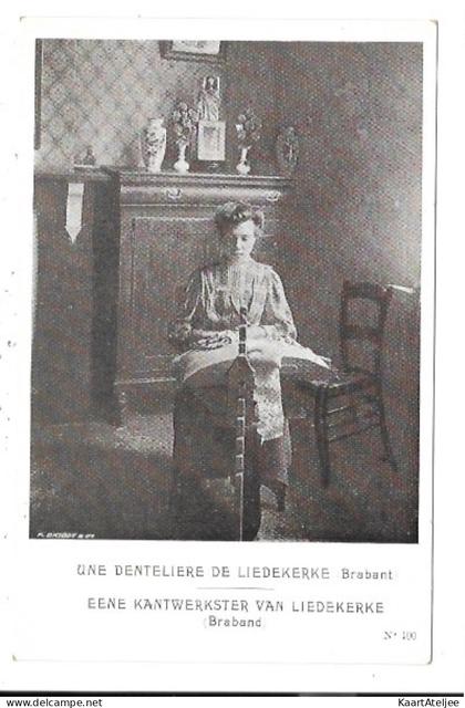 Eene kantwerkster van Liedekerke - Exposition Bruxelles 1910.