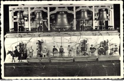 CPA Saint Trond Sint Truiden Flandern Limburg, Klokkenspel en de Stoet der Ambachten, Astron. Uurwerk