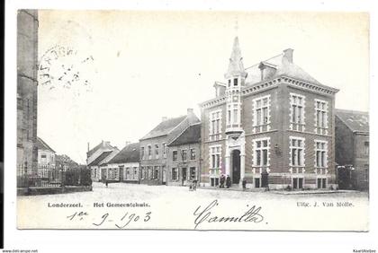 Londerzeel - Het gemeentehuis.