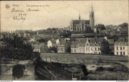 CPA Arlon Aarlen Wallonien Luxemburg, Panorama von Kirchturm, Häuser, ländliche Umgebung