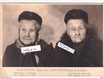 Maldegem : viert zijn eeuwelingen 1953  ( honderd jaar Pelagie Clyncke & Clemence Buysse )