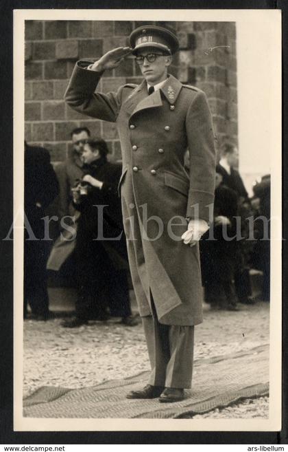 Photo postcard / ROYALTY / België / Belgique / prince Baudouin / prins Boudewijn / Nieuwpoort / 1950 / monument Albert I