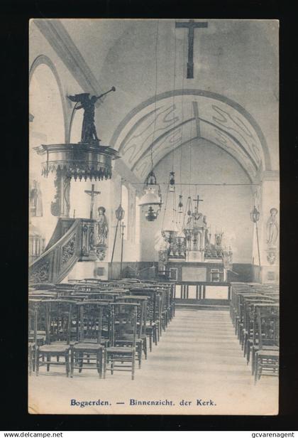 BOGAARDEN   BINNENZICHT DER KERK
