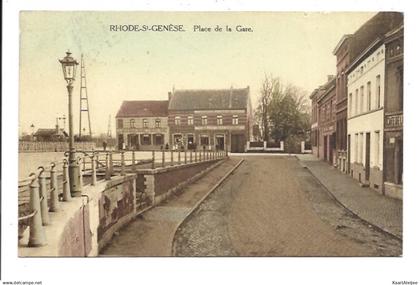 Sint-Genesius-Rode - Place de la gare.
