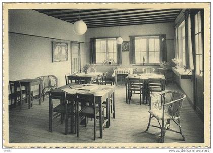 Turnhout :  regina pacis :  grens station  :  familiezaal   ( groot formaat )